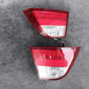 체어맨W 후기형 순정 테일램프 후미등 데루등 / 트렁크쪽 이미지