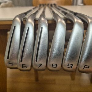 올뉴 P790 경량스틸 이이언(4~P) 7아이언(정품커버포함) 이미지