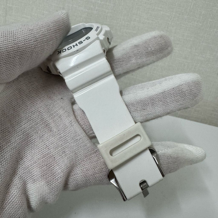 지샥 dw-6900pl 화이트 미러액정 이미지