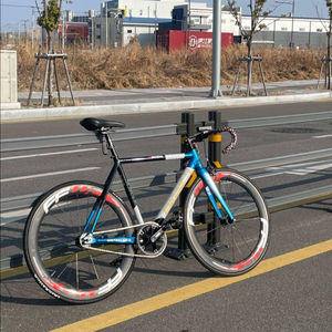 픽시 자전거 이미지