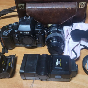 니콘 F4 필름카메라 세트 이미지