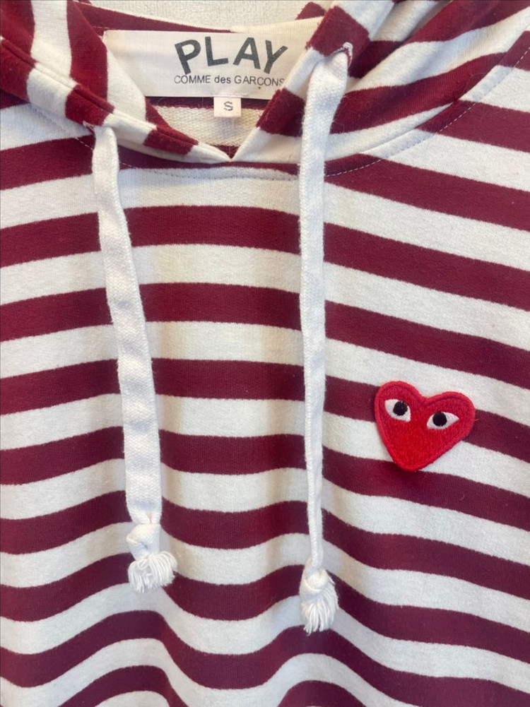 꼼데가르송 PLAY 스트라이프 롱슬리브 S:)단가라후드티S 긴팔면티셔츠 이미지