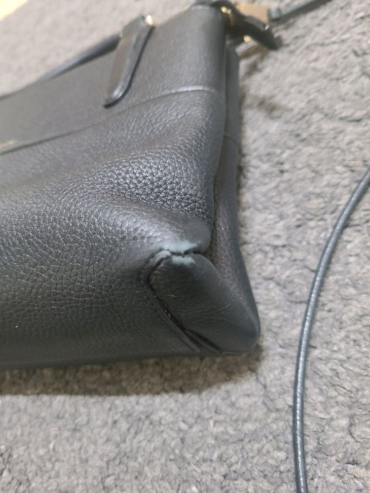 코치 토트백 숄더백 크로스백 핸드백 가방 이미지