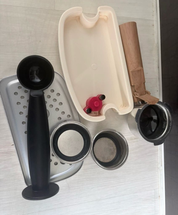 커피 머신기 세트 + 전동 그라인더 이미지