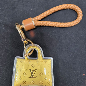 순금 열쇠고리 이미지