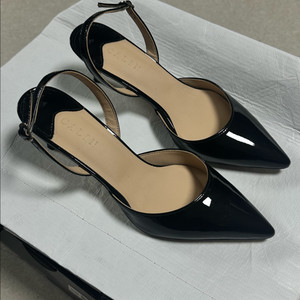 꺌랑 스틸레토 힐 블랙 230 이미지