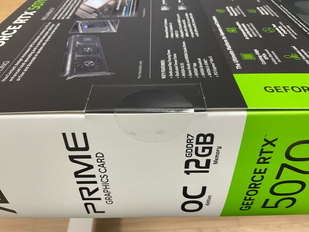 ASUS PRIME 지포스 RTX 5070 OC D7 12GB 미개봉품 팝니다. 이미지