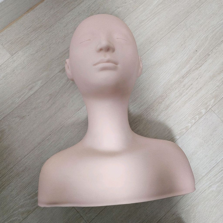 피부미용 실기 재료(마네킹도 있음) 이미지