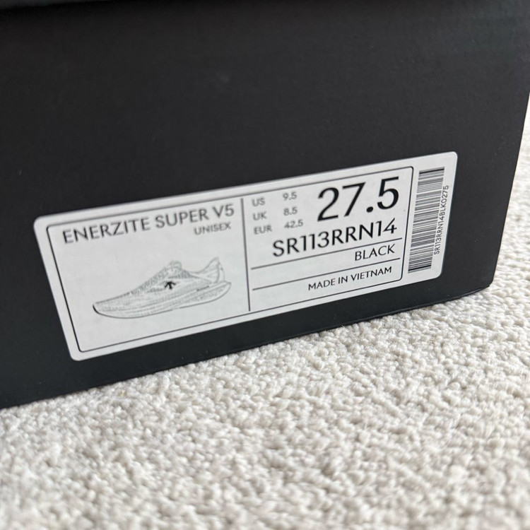 데상트 에너자이트 슈퍼 V5 러닝화 275 이미지