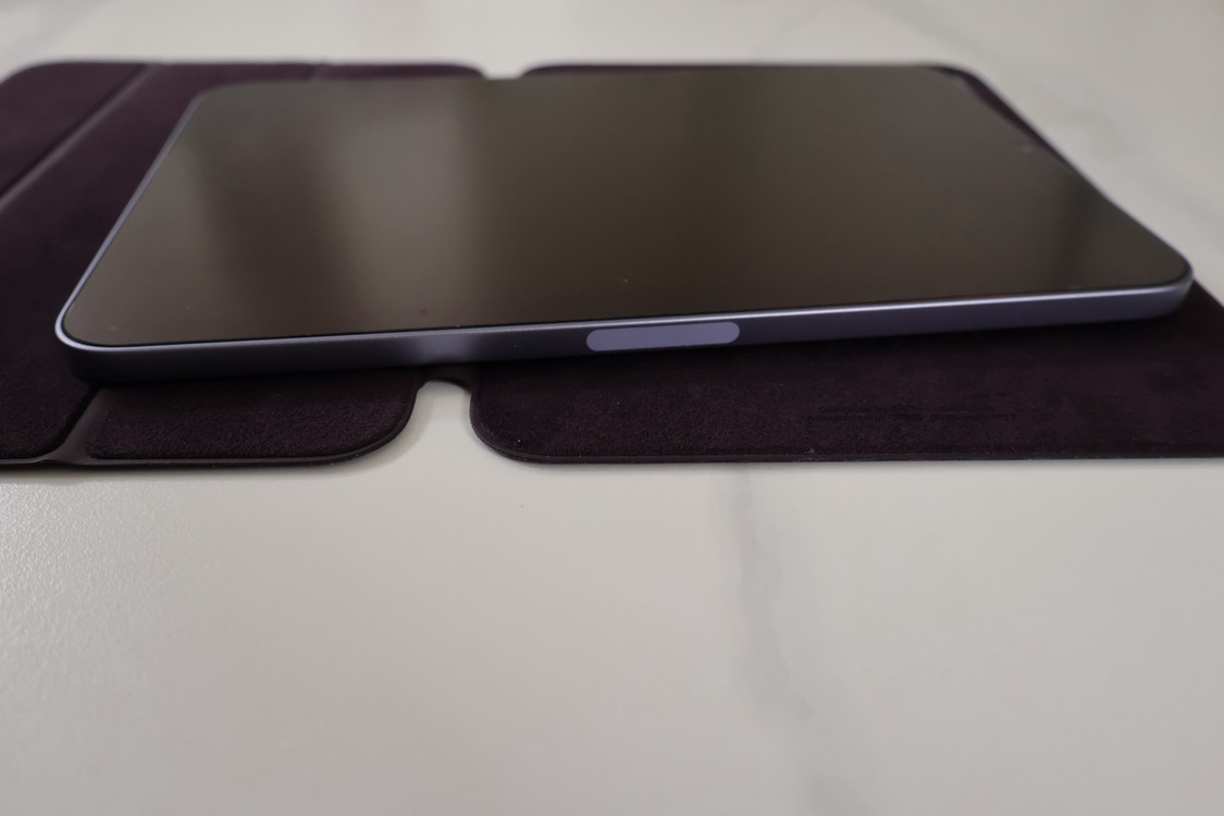 아이패드 미니 6세대 256GB 퍼플 정품 케이스 포함 이미지