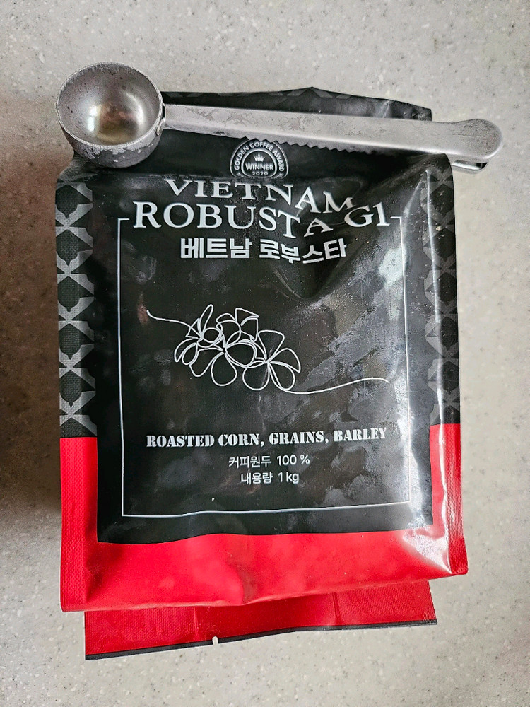 쿠쿠/전자동 에스프레소 커피 머신 (루미 브라운) CCM-CAE2010LB 이미지