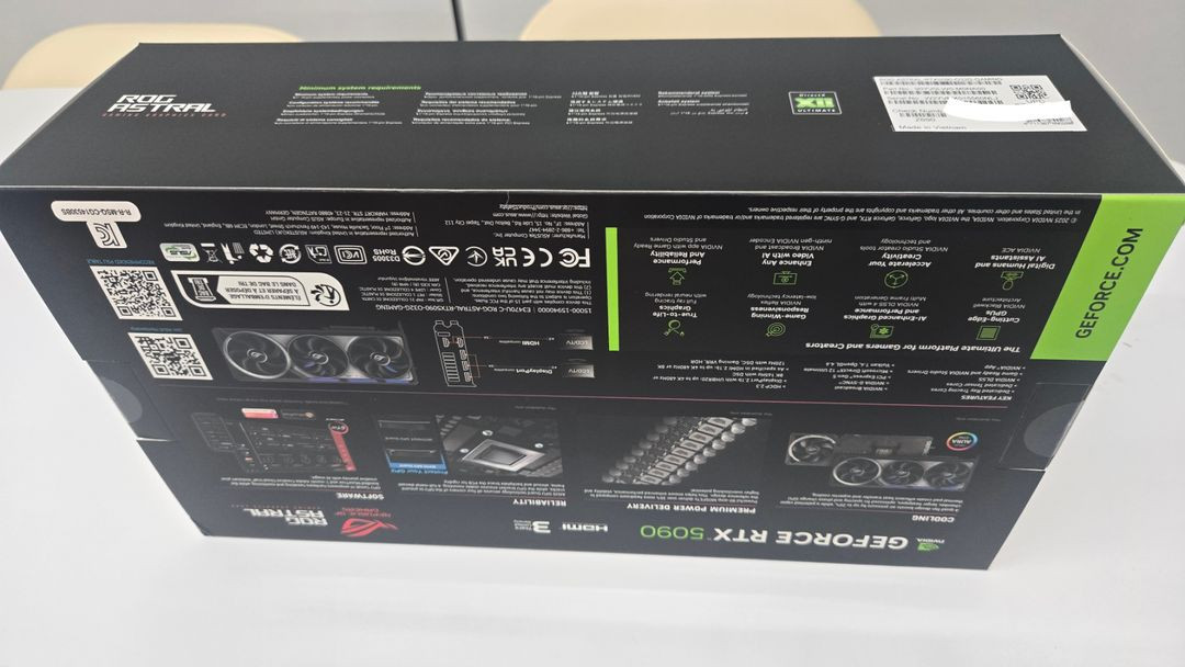 ASUS RTX5090 아스트랄 미개봉 (교환가능) 이미지