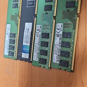 DDR4 8GB 삼성 및 외산램 4개 일괄 이미지