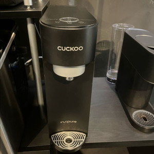 쿠쿠 인스퓨어 정수기 블랙 이미지