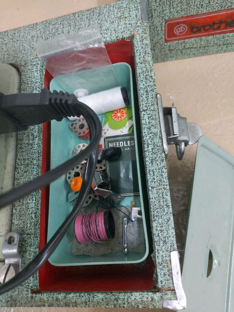 브라더재봉틀,brother재봉틀,브라더미싱,구재미싱,구재재봉틀,브라더빈티지재봉틀,엔틱재봉틀,엔티크미싱 이미지