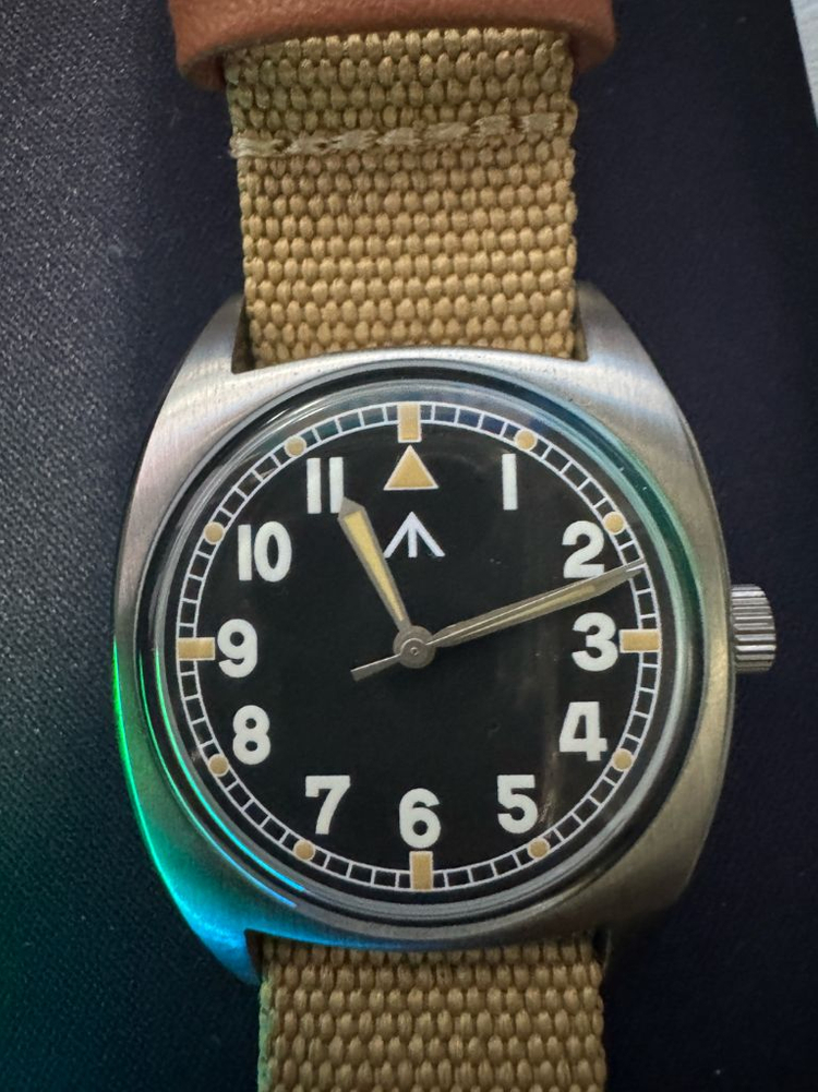 밀리타도 ml17 팔아요. 1번 착용 이미지