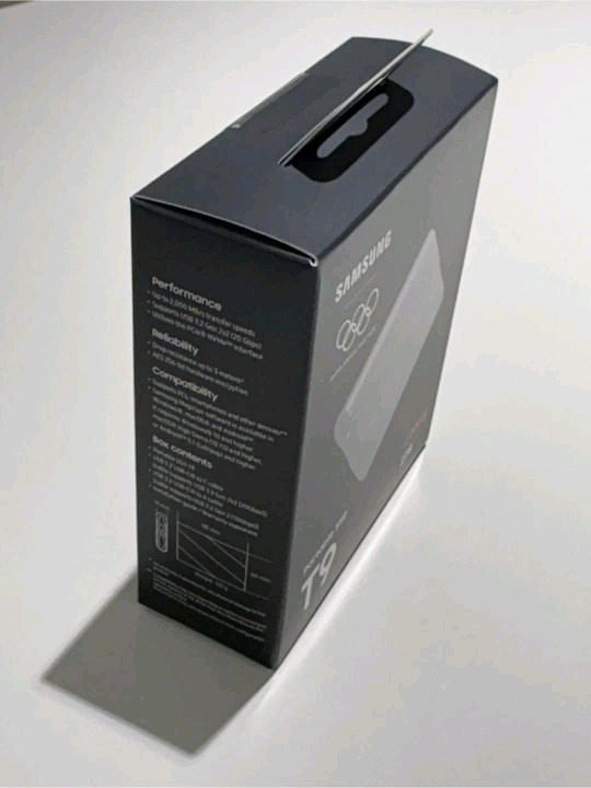 미개봉 삼성 포터블 SSD T9 2TB 외장하드 새제품 이미지