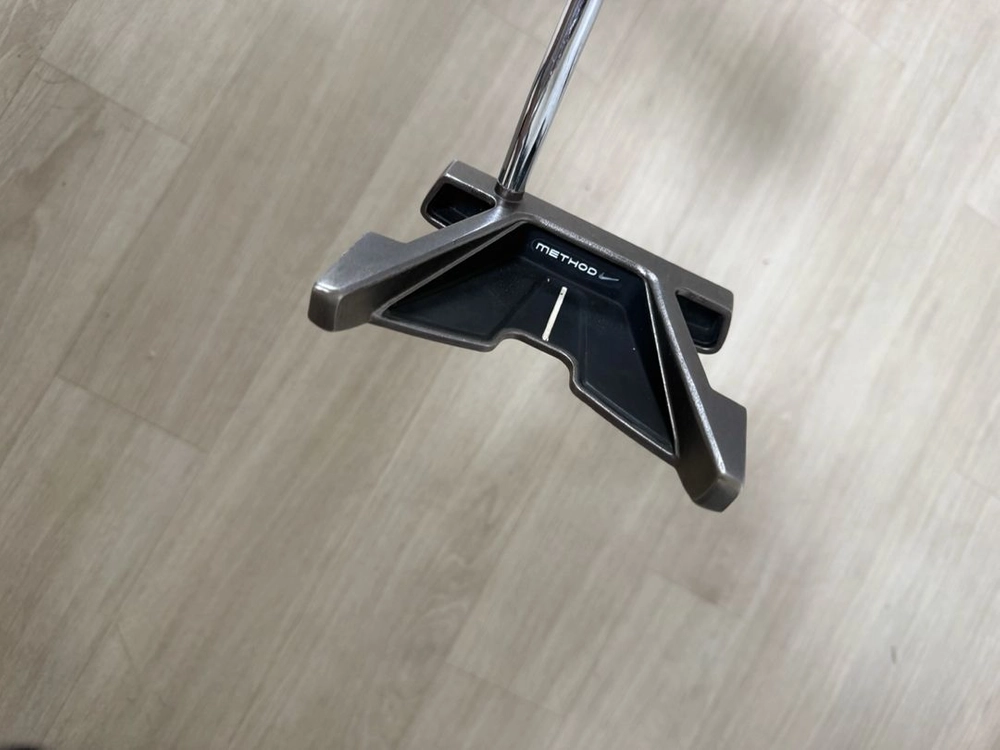 NIKE GOLF 나이키골프 메소드 드론 퍼터 이미지