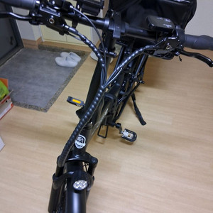 접이식 전기자전거 이미지