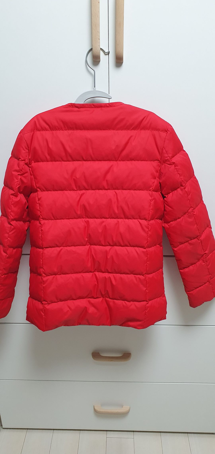 타미힐피거 키즈 레드 구스 다운 패딩 자켓 판매 이미지