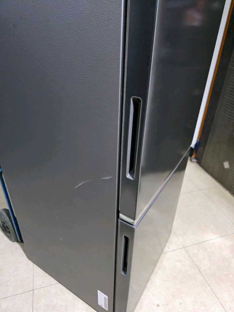 무료배송설치, 삼성 306리터 슬림형냉장고 상냉장 하냉동 이미지