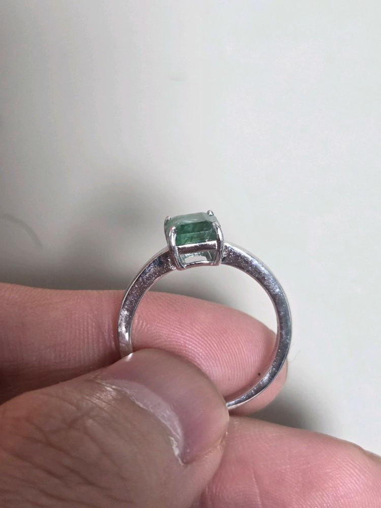 사각 에메랄드 은반지 이미지