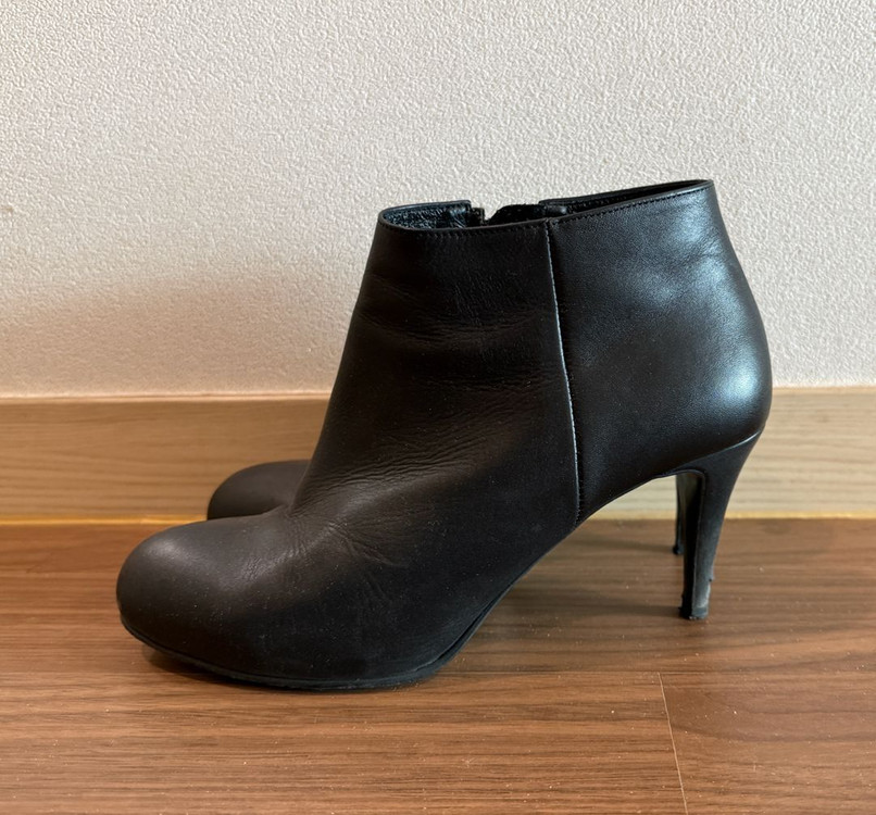 금강 르느와르 블랙 가죽 앵클 부츠(245mm) 이미지
