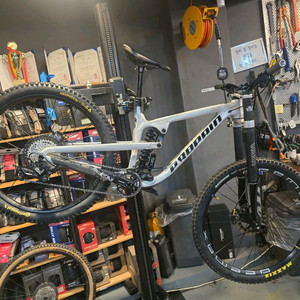 프로패인 스핀드리프트 알루미늄 s사이즈팜 MTB 세팅후 무주행 이미지