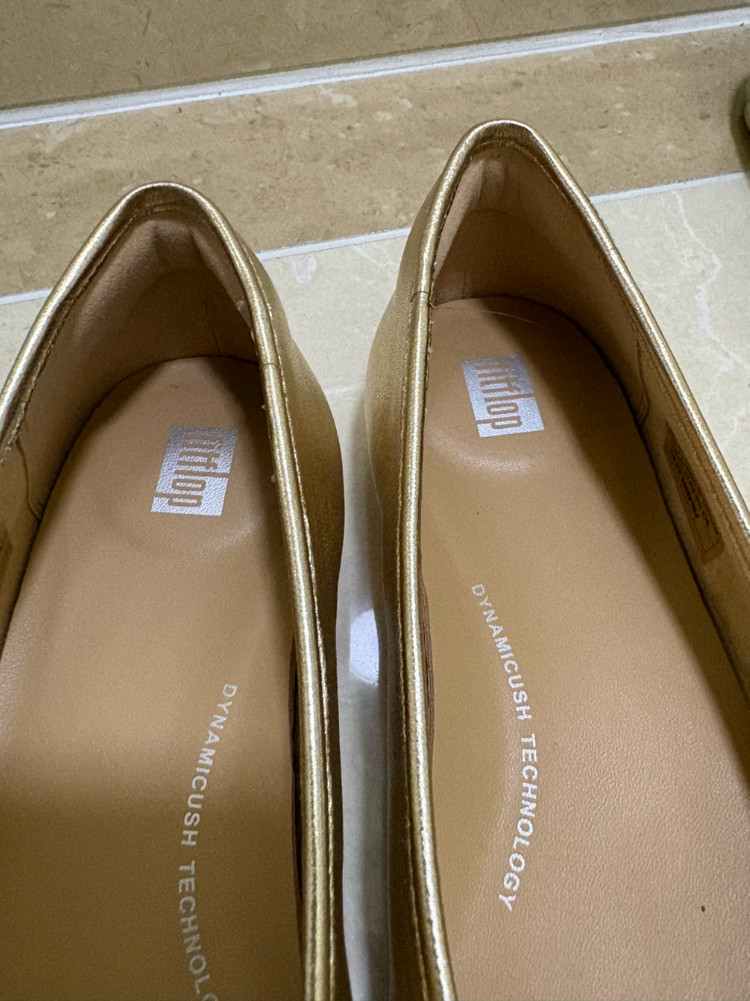 핏플랍 메탈릭 골드 플랫슈즈 240 (37.5) 이미지