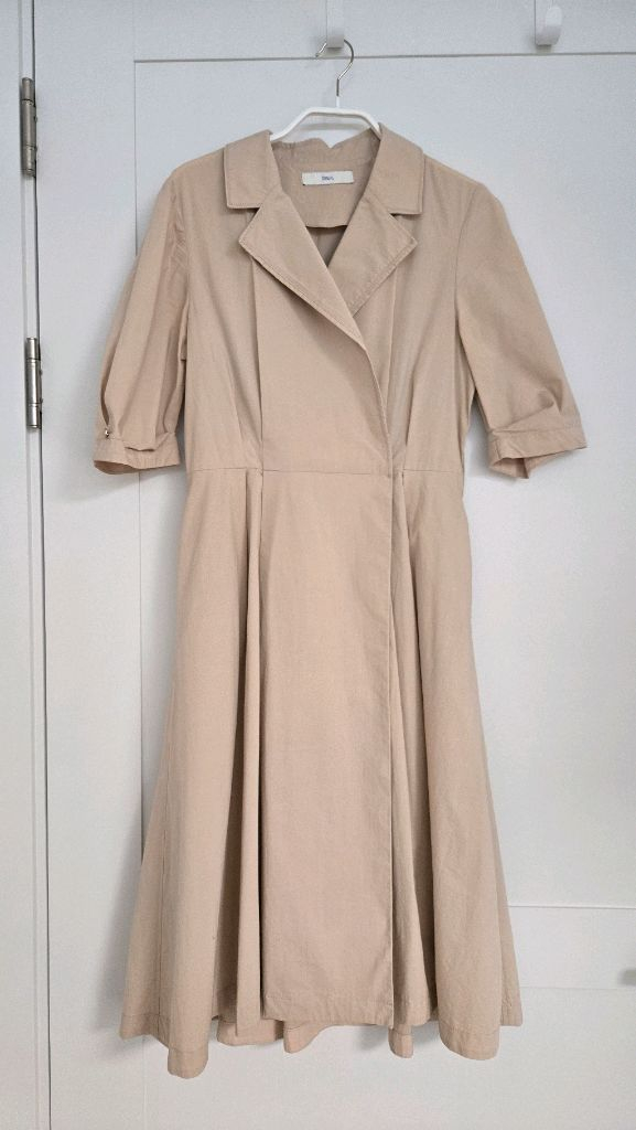 듀엘 베이지 트렌치 원피스 이미지