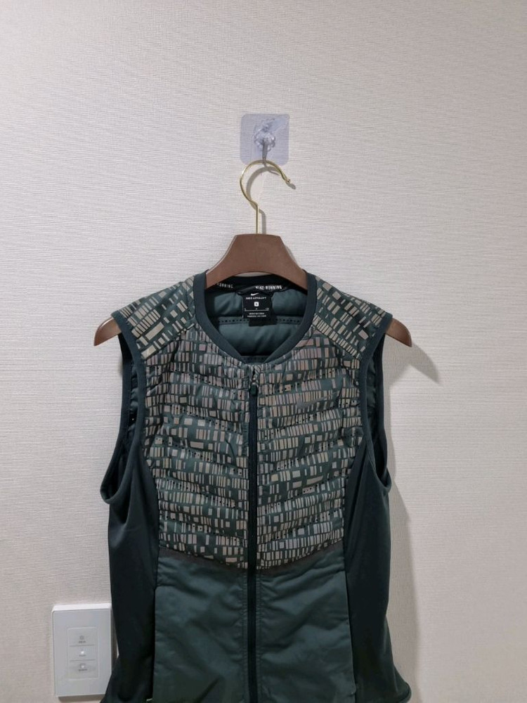 나이키 에어로로프트 여성 경량 패딩 조끼 이미지