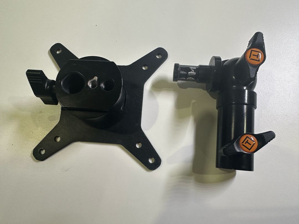 테더툴스 모니터 마운트 Local Vu Monitor Mount + Rock Solid Aero Elbow 이미지