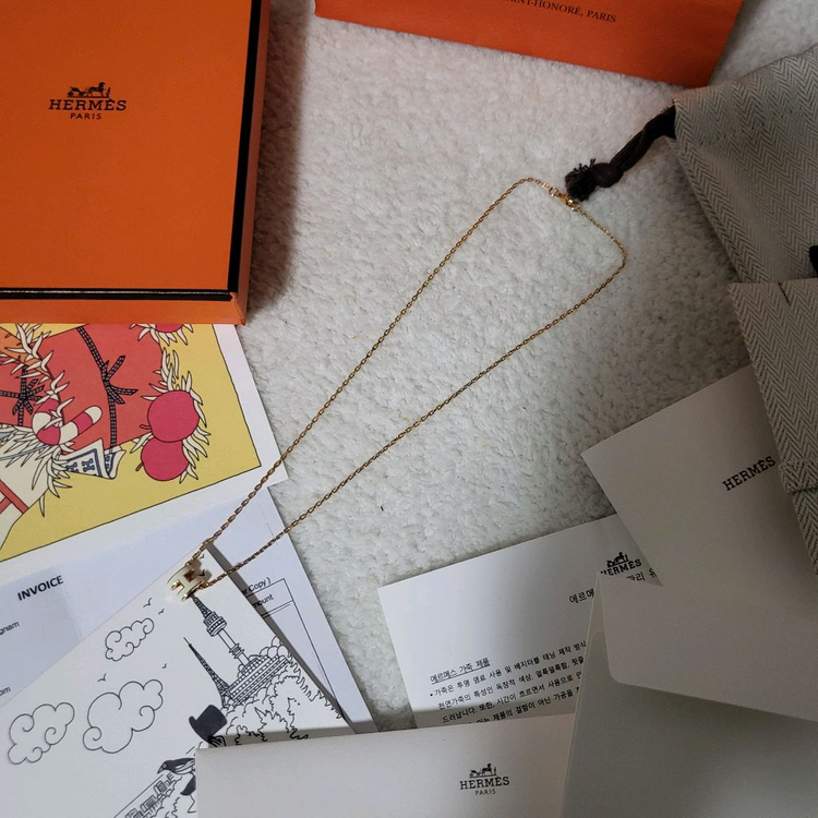 [1회착용/풀구성] MINI / 에르메스 팝아슈 목걸이 로즈골드 & 블랑 이미지