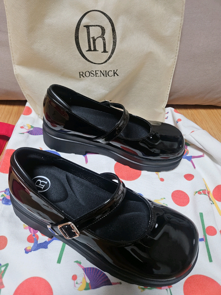 로제니크 케이트 플랫폼 메리제인 (애나멜 유광 굽 5cm) 사진 촬영할때 엄청 귀여움!!!! 이미지