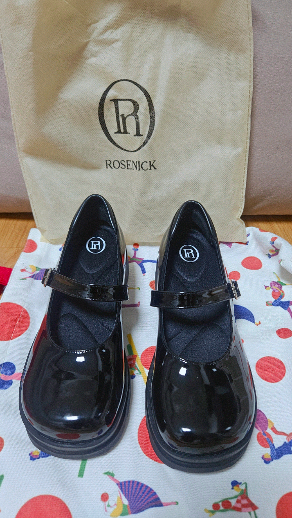 로제니크 케이트 플랫폼 메리제인 (애나멜 유광 굽 5cm) 사진 촬영할때 엄청 귀여움!!!! 이미지