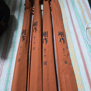 시마노 강작 중층내림 낚시대 이미지