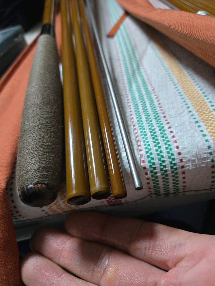 시마노 강작 중층내림 낚시대 이미지