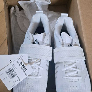 아디다스 Adipower Weightlifting III 역도화 새상품모델 번호는 IF0530이고, 275mm- 안 이미지