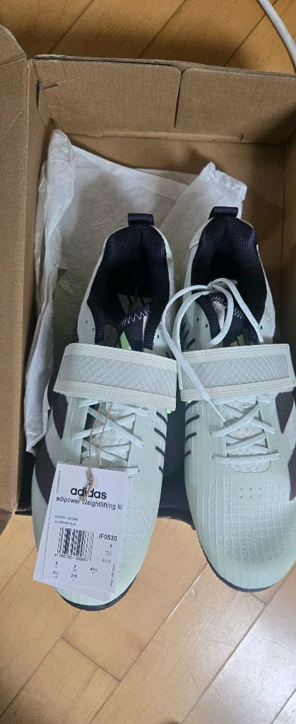 아디다스 Adipower Weightlifting III 역도화 새상품모델 번호는 IF0530이고, 275mm- 안 이미지