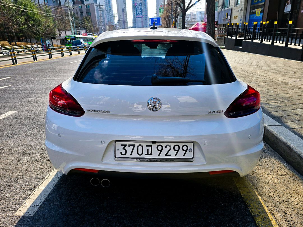 폭스바겐 시로코 TDI R라인 순정 7.8만km 팝니다. 이미지