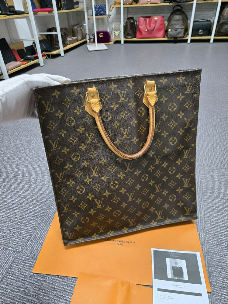 [특가][정품] 루이비통 삭플라GM 이미지