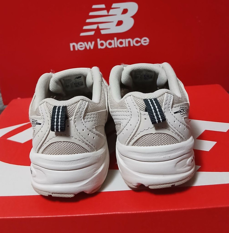 뉴발란스키즈 530 170아이보리 운동화 거의새거 이미지