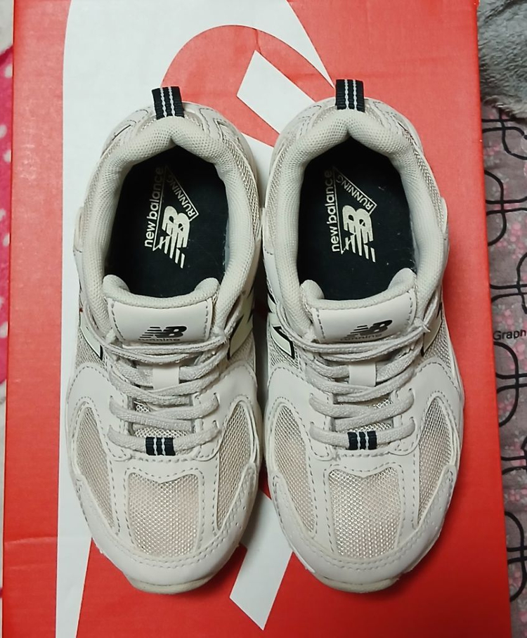 뉴발란스키즈 530 170아이보리 운동화 거의새거 이미지