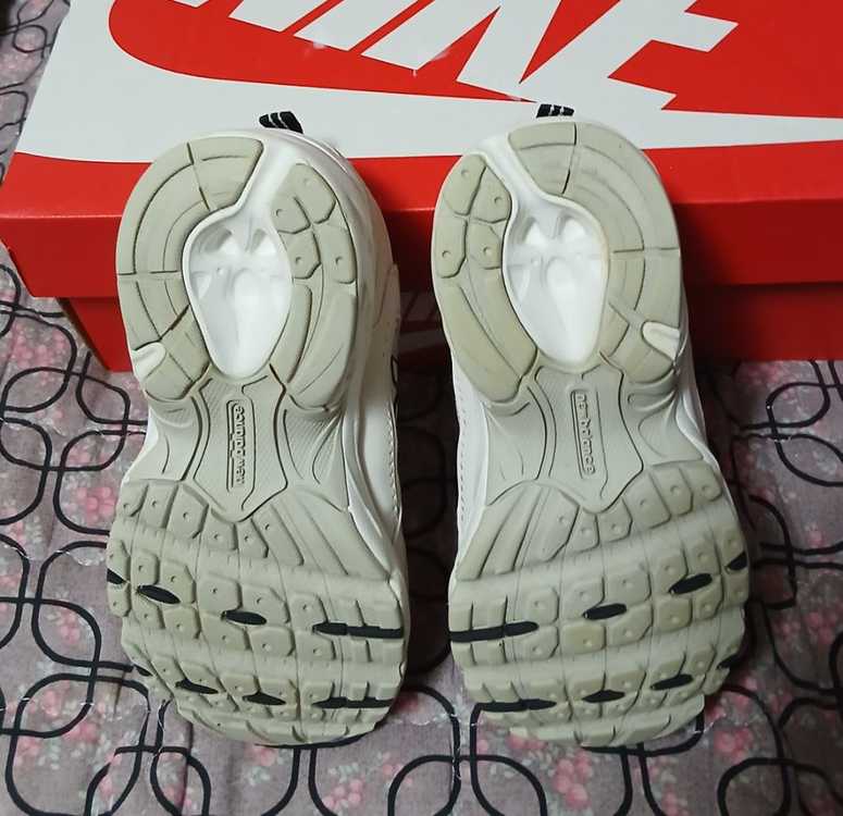 뉴발란스키즈 530 170아이보리 운동화 거의새거 이미지