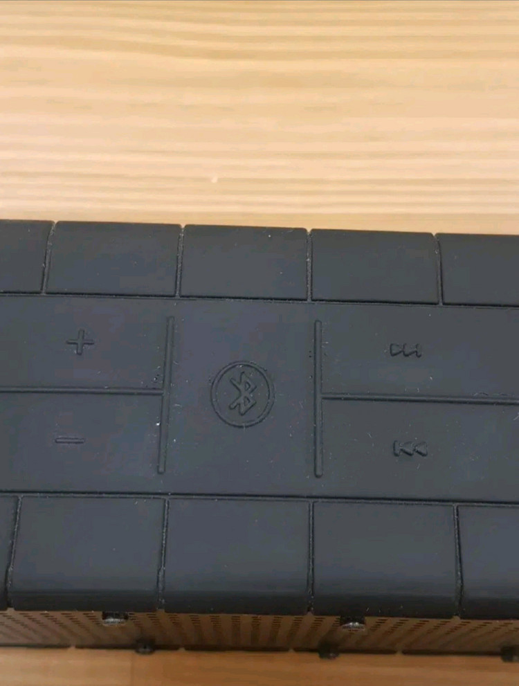 브리츠 BZ-D100 Surfing 블루투스 스피커 이미지