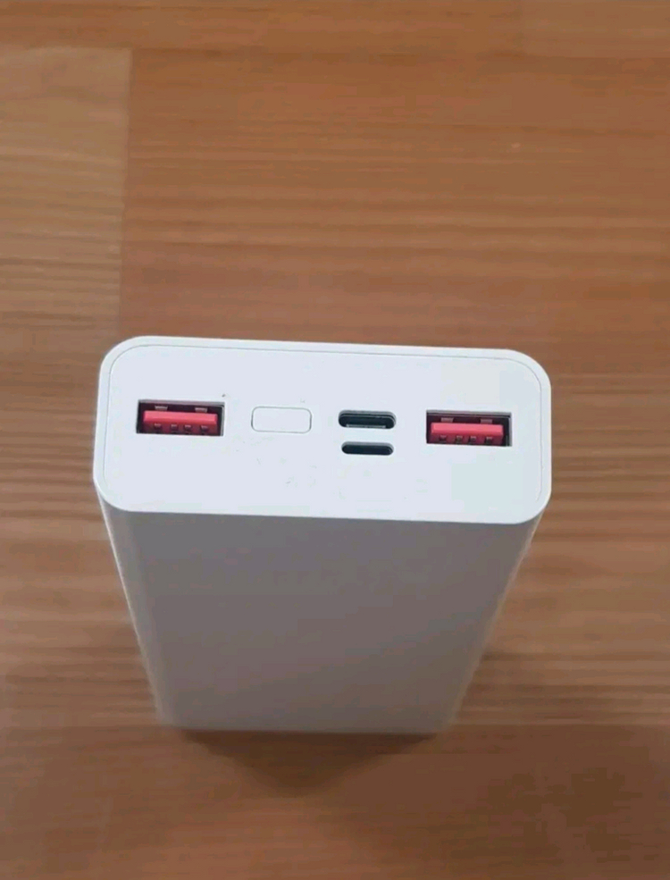 스피디 고속충전 듀얼타입 보조배터리 20000mah 화이트 이미지