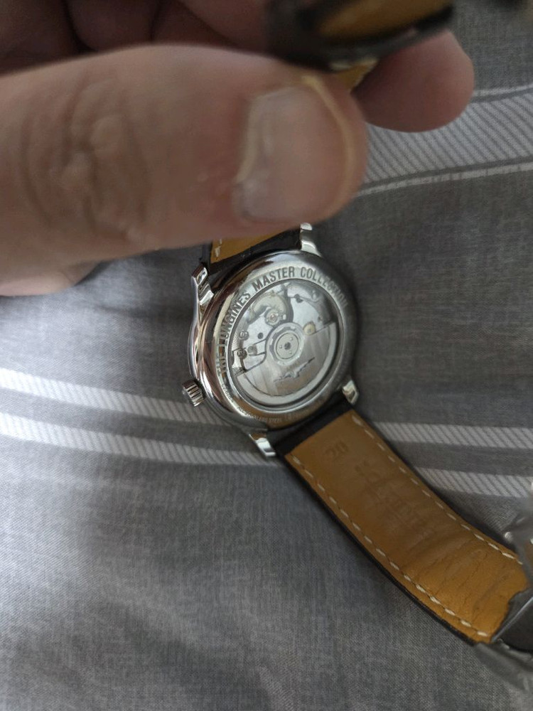 론진 마스터콜렉션 데이트 38.50mm 가죽모델 이미지