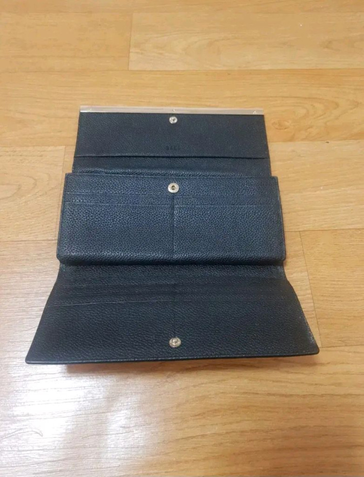 닥스(DAKS) 고급 여성 가죽 장지갑 이미지