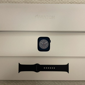 애플워치8 45mm GPS+셀룰러 미드나이트(스포츠밴드) 미개봉 새상품 27만원 판매합니다 이미지