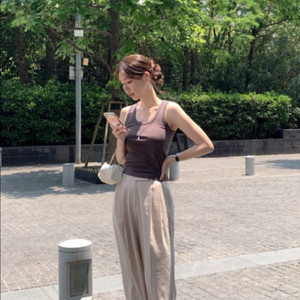 공드린 레티 스쿱넵 슬리브리스 브라운,화이트 일괄 이미지